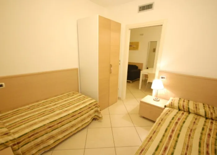 Lovely Beachside Flat With A Luminous Terrace Apartman Bibione