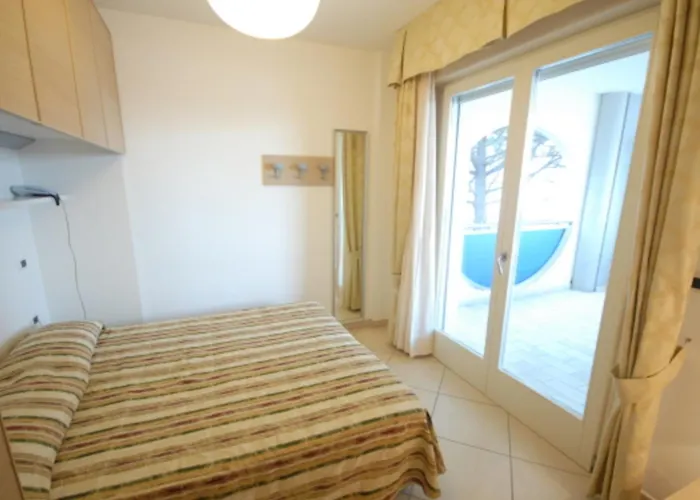 Lovely Beachside Flat With A Luminous Terrace Apartman *