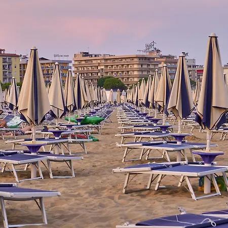 Appartement Lovely Beachside Flat With A Luminous Terrace *