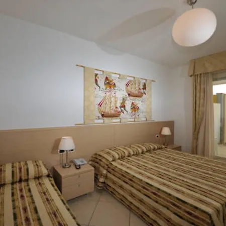 Lovely Beachside Flat With A Luminous Terrace * ביביונה